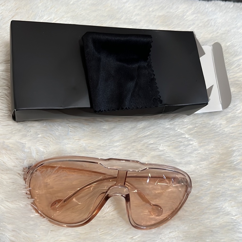 🆕 SHEIN Rose Colored Glasses